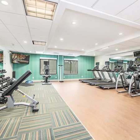 Holiday Inn Express - Delafield By Ihg Kültér fotó